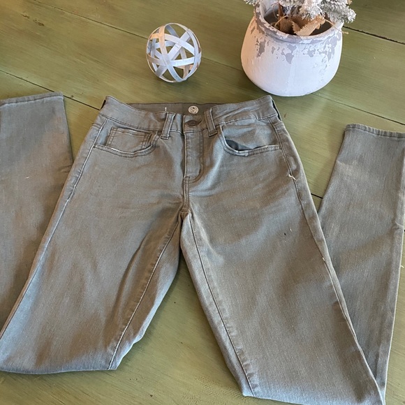 SO low-rise jegging - Picture 3 of 3